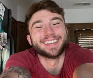 garret nolan|Garett Nolan TikTok Star, Bio, Wiki, Age, Height, Wife,。